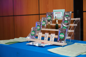 Băng gạc xanh - Chữa lành nhanh